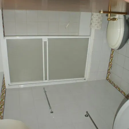 Emilia Guest house