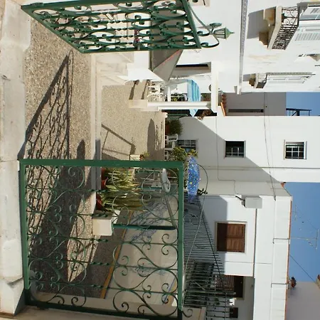 Emilia Guest house